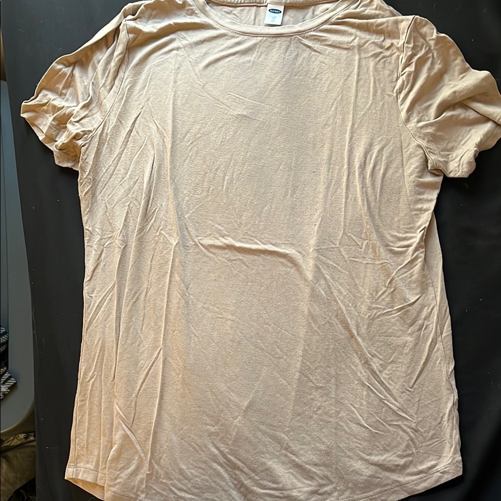 Old Navy Cream Relaxed Short Sleeve T-Shirt